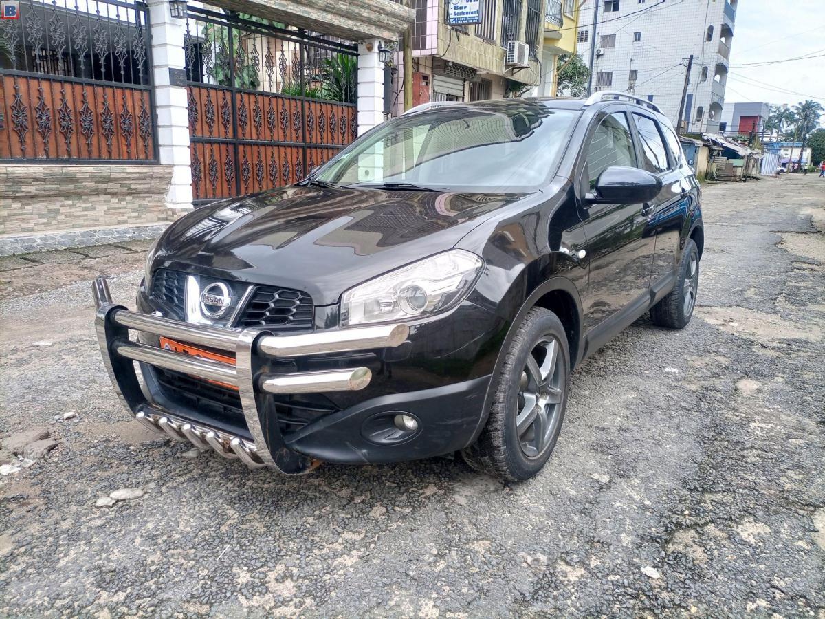 NISSAN QASHQAI 4X4WD VERSION