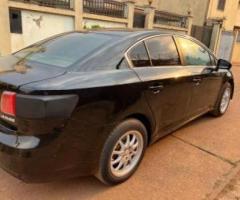Toyota Avensis 2012